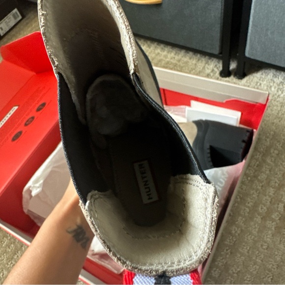 Hunter Women’s Miana Chelsea Boot - Size 9 - Picture 9 of 15